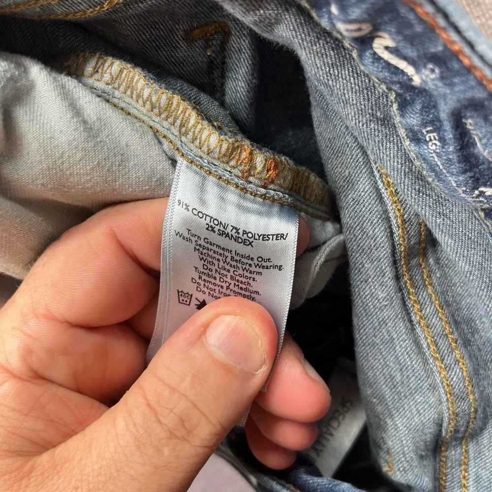 Eddie Bauer Slightly Curvy Straight Leg Jeans Womens 10 Blue‎ Denim Stretch 2243